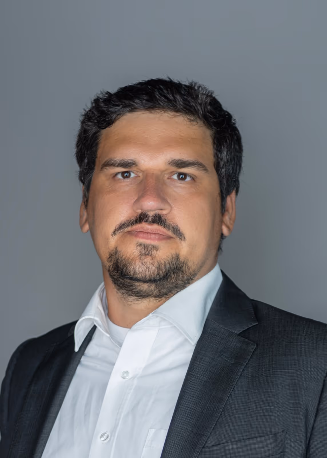 Alex Gummel Profile Image